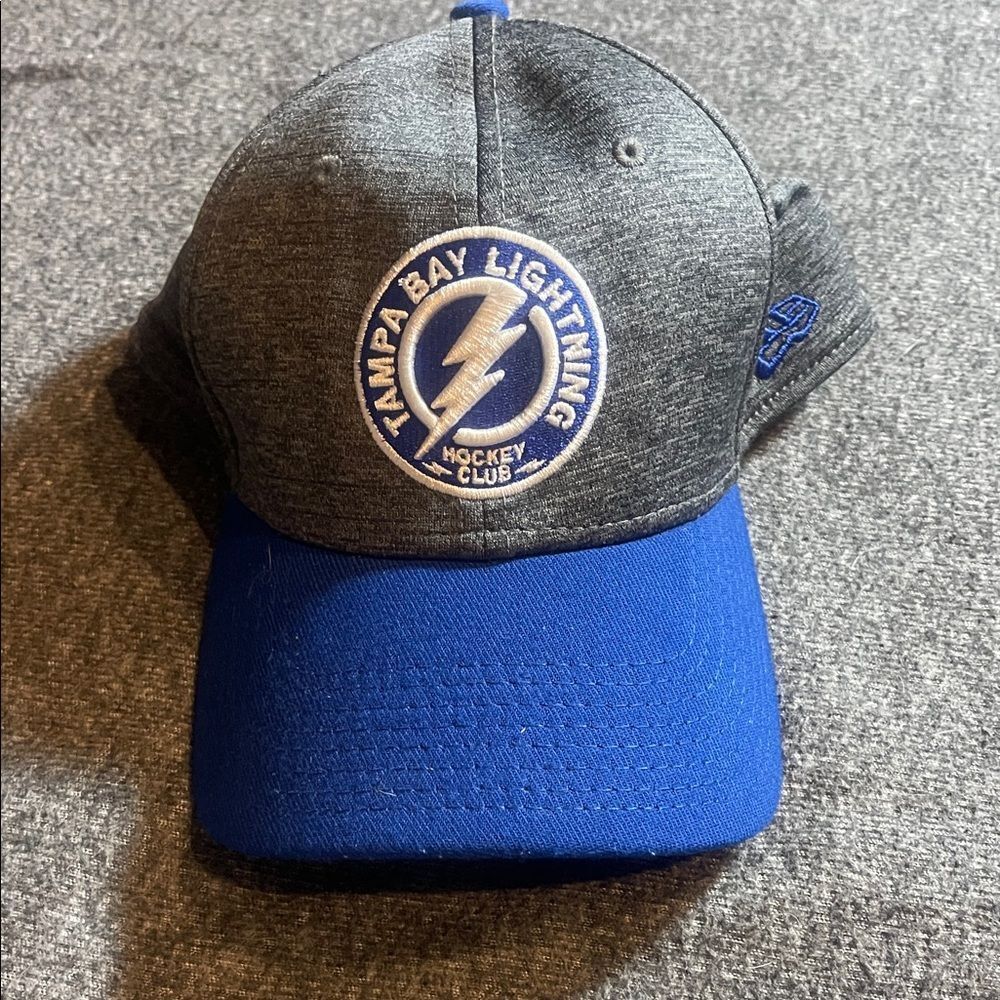 Tampa Bay Lightning Gray and Blue Cap size small/medium